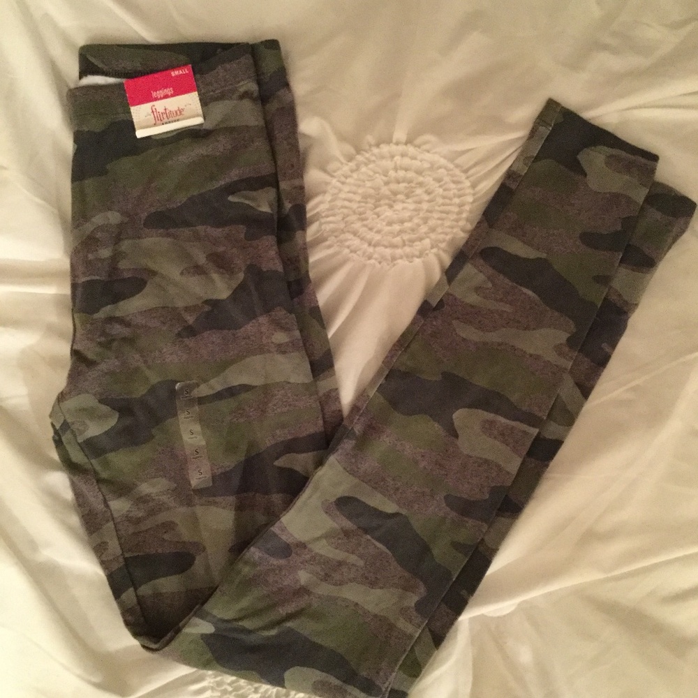 NWT Leggings